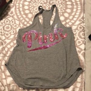 Vs pink tank
